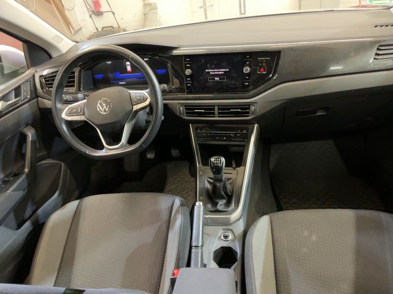 Volkswagen Taigo 1.0 TSI Life — zdjęcie 12