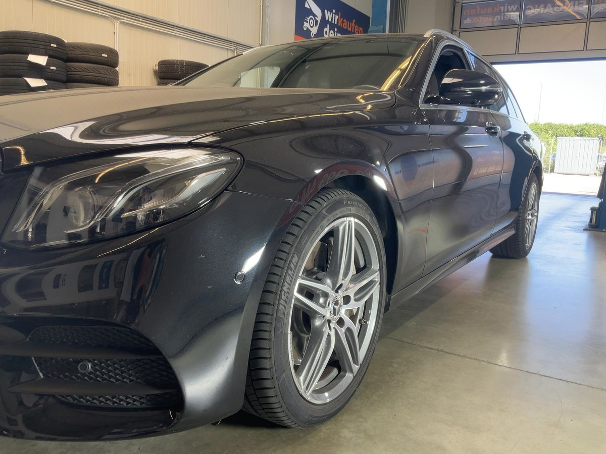 Mercedes-Benz E-Klasse E 400 T 4Matic AMG Line