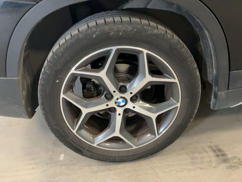 BMW X1 xDrive 18d xLine 2016 – снимка 9