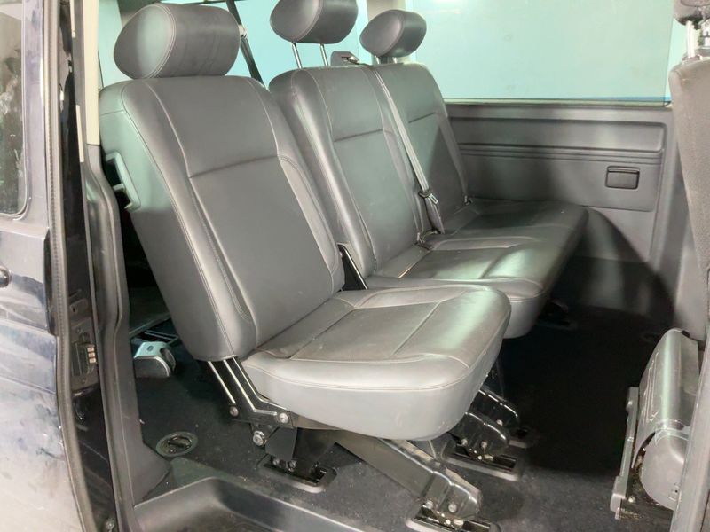 Volkswagen T5 Caravelle 2.0 TDI Comfortline lang 2014 – снимка 19