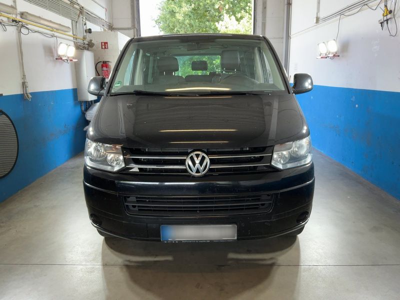 Volkswagen T5 Caravelle 2.0 TDI Comfortline lang 2014 – снимка 14