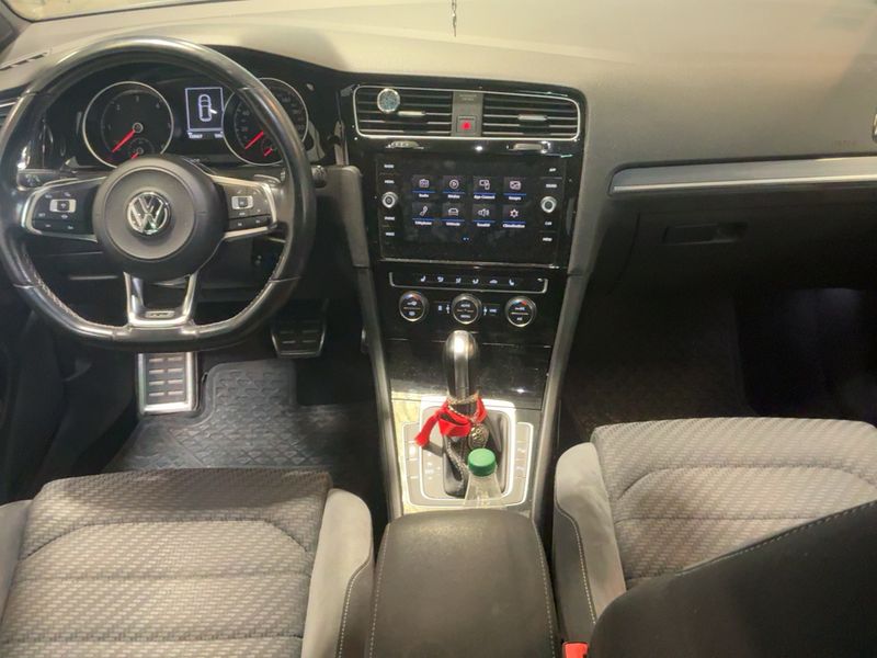 Volkswagen Golf VII 2.0 TDI Highline 4Motion BlueMotion Tech — zdjęcie 12