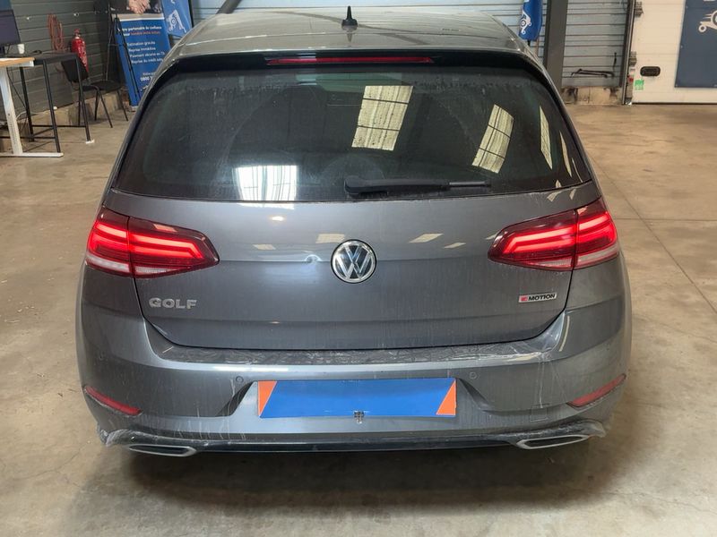 Volkswagen Golf VII 2.0 TDI Highline 4Motion BlueMotion Tech — zdjęcie 5