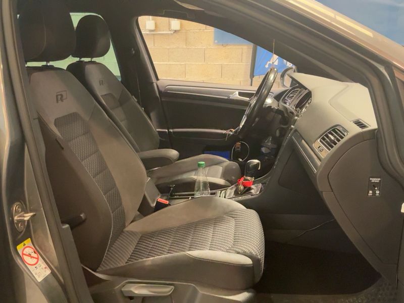 Volkswagen Golf VII 2.0 TDI Highline 4Motion BlueMotion Tech — zdjęcie 11