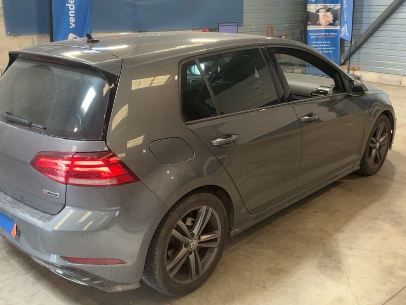 Volkswagen Golf VII 2.0 TDI Highline 4Motion BlueMotion Tech — zdjęcie 6