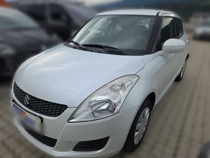 Suzuki Swift 1.2 GL Special 4x4 — zdjęcie 2