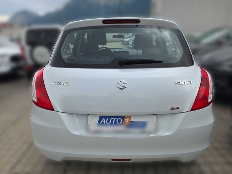 Suzuki Swift 1.2 GL Special 4x4 — zdjęcie 4