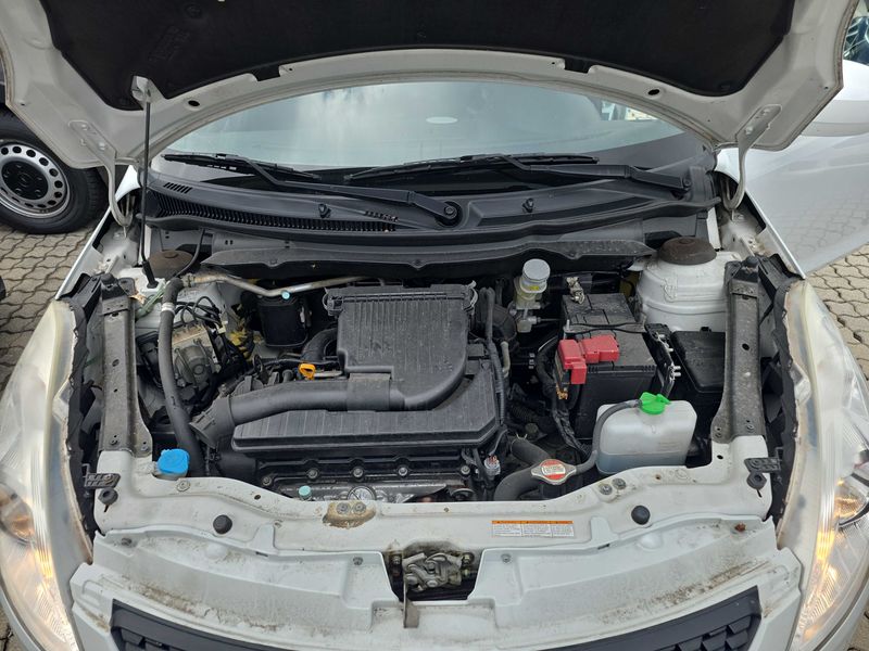 Suzuki Swift 1.2 GL Special 4x4 — zdjęcie 8
