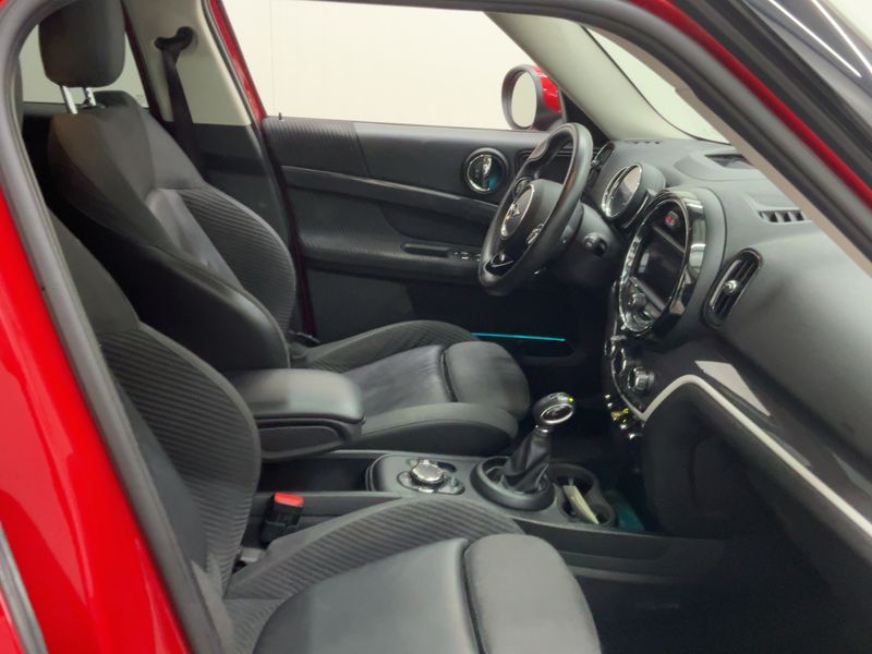 MINI Countryman Cooper S E Hybrid ALL4 2019 – снимка 17