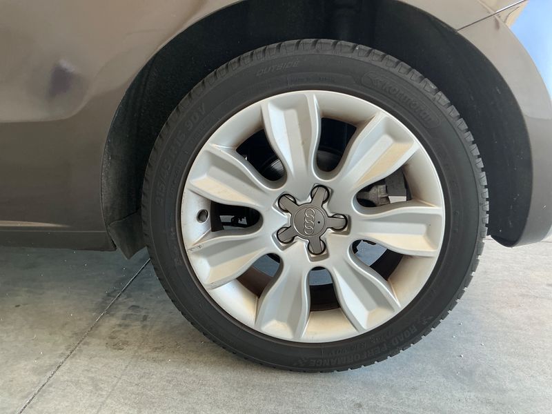 Audi A1 1.6 TDI Ambition 2012 – снимка 5