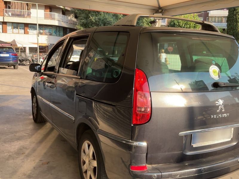 Peugeot 807 2.0 HDi Allure — zdjęcie 3