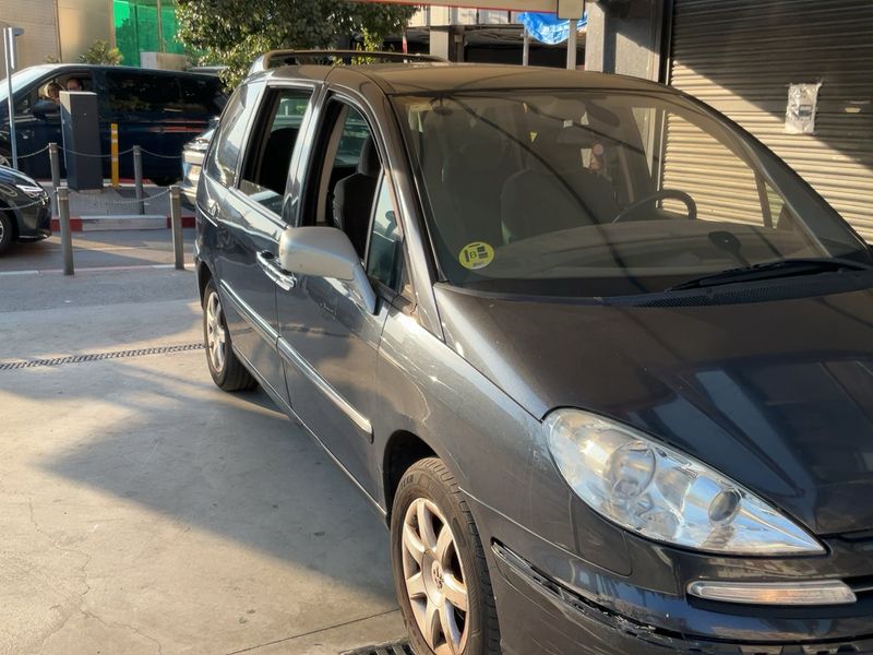 Peugeot 807 2.0 HDi Allure — zdjęcie 8