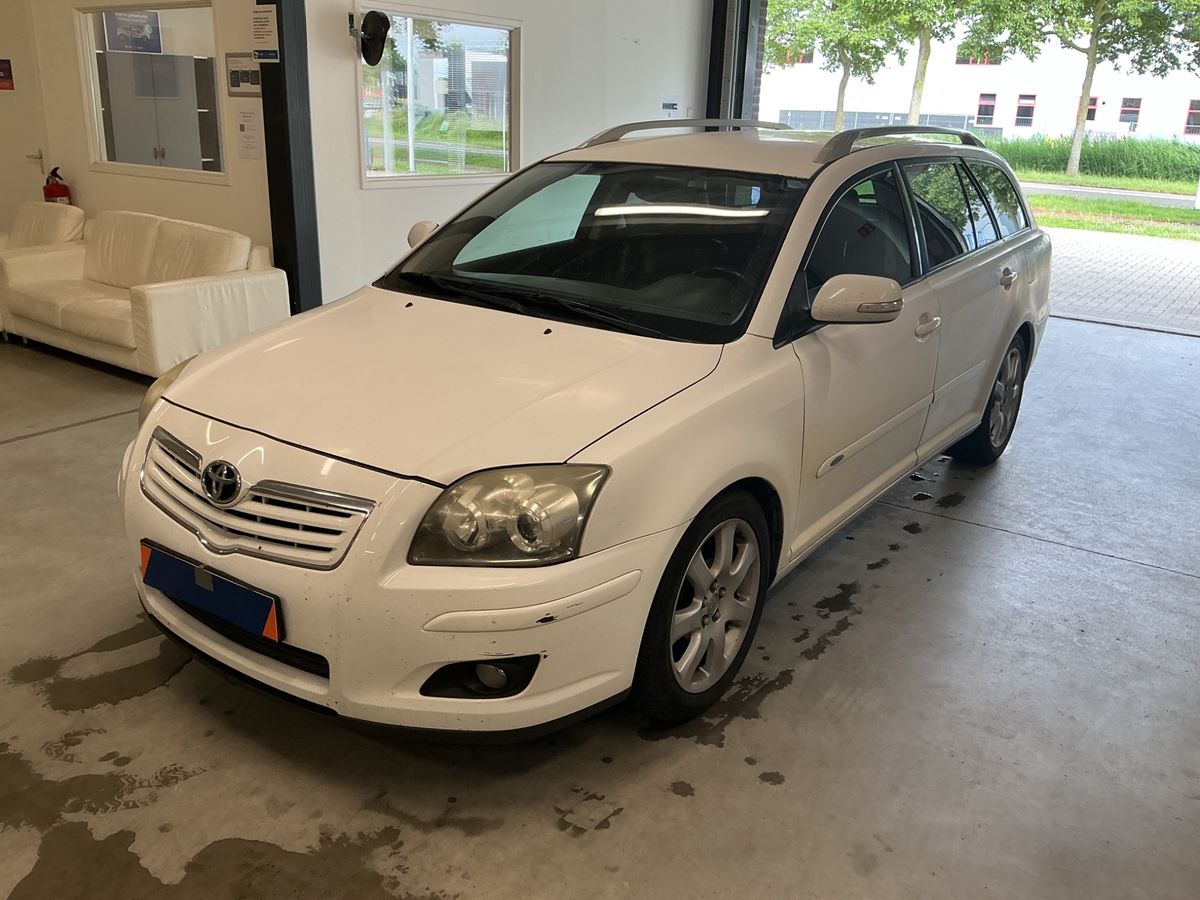 Toyota Avensis 2008
