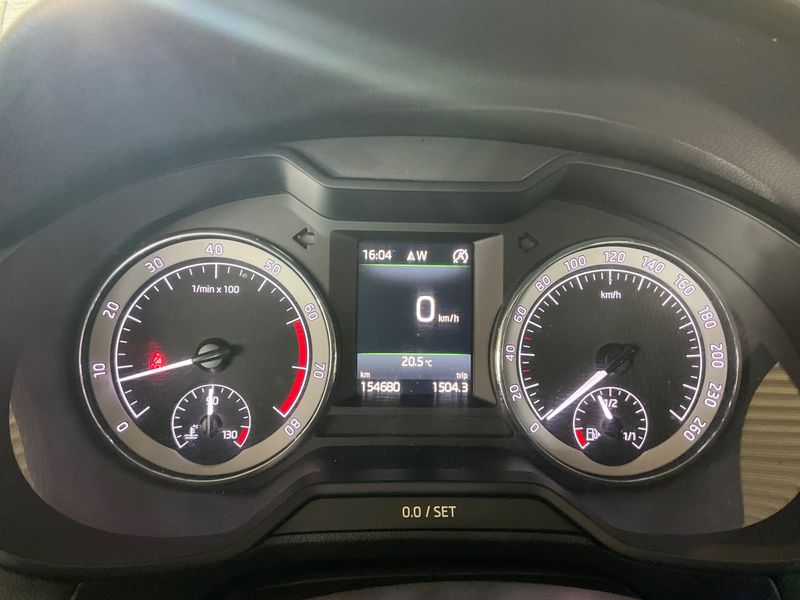 Skoda Octavia 1.4 TSI Drive — zdjęcie 13