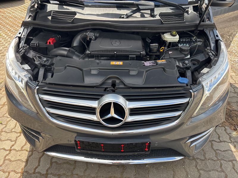 Mercedes-Benz V-Klasse V 250 d lang 4Matic BlueTEC Edition — zdjęcie 8