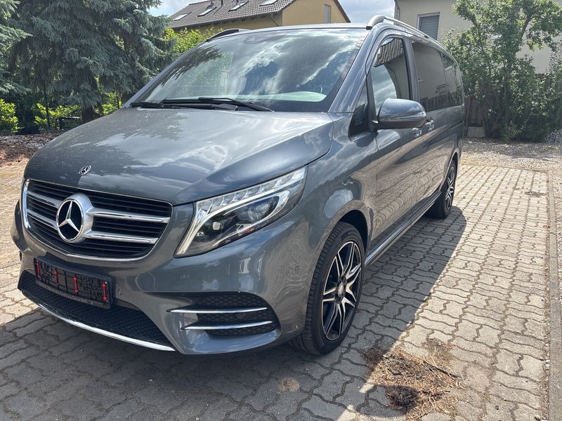Mercedes-Benz V-Klasse V 250 d lang 4Matic BlueTEC Edition — zdjęcie 1