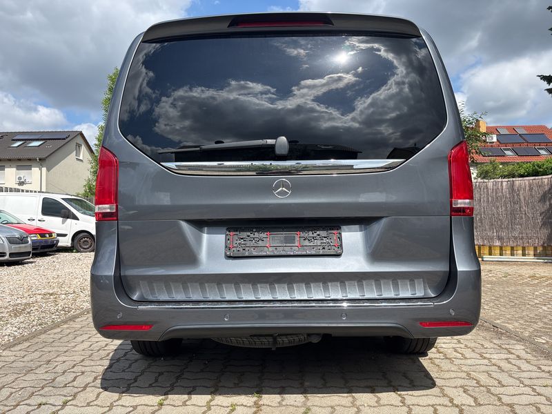 Mercedes-Benz V-Klasse V 250 d lang 4Matic BlueTEC Edition — zdjęcie 4