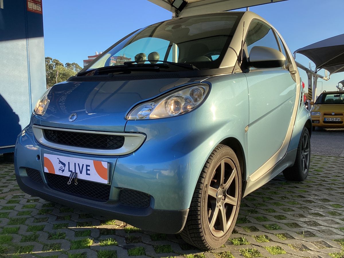 Smart fortwo 1.0 Turbo Basis passion