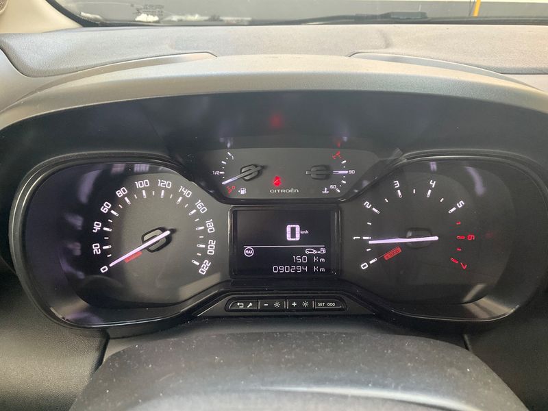 Citroen C3 Aircross 1.2 PureTech Feel Pack — zdjęcie 13