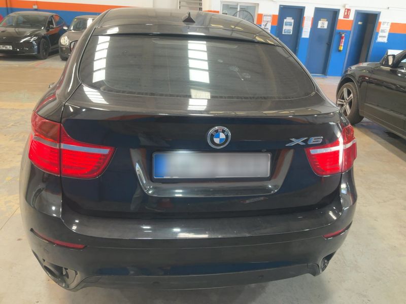 BMW X6 xDrive 35i — zdjęcie 5