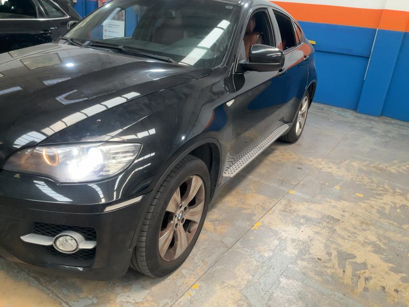 BMW X6 xDrive 35i — zdjęcie 2