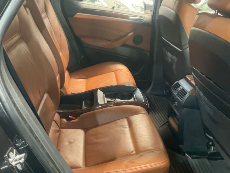 BMW X6 xDrive 35i — zdjęcie 14