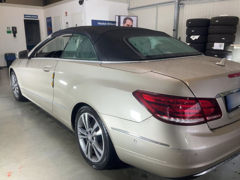 Mercedes-Benz E-Klasse E 200 CGI — zdjęcie 3