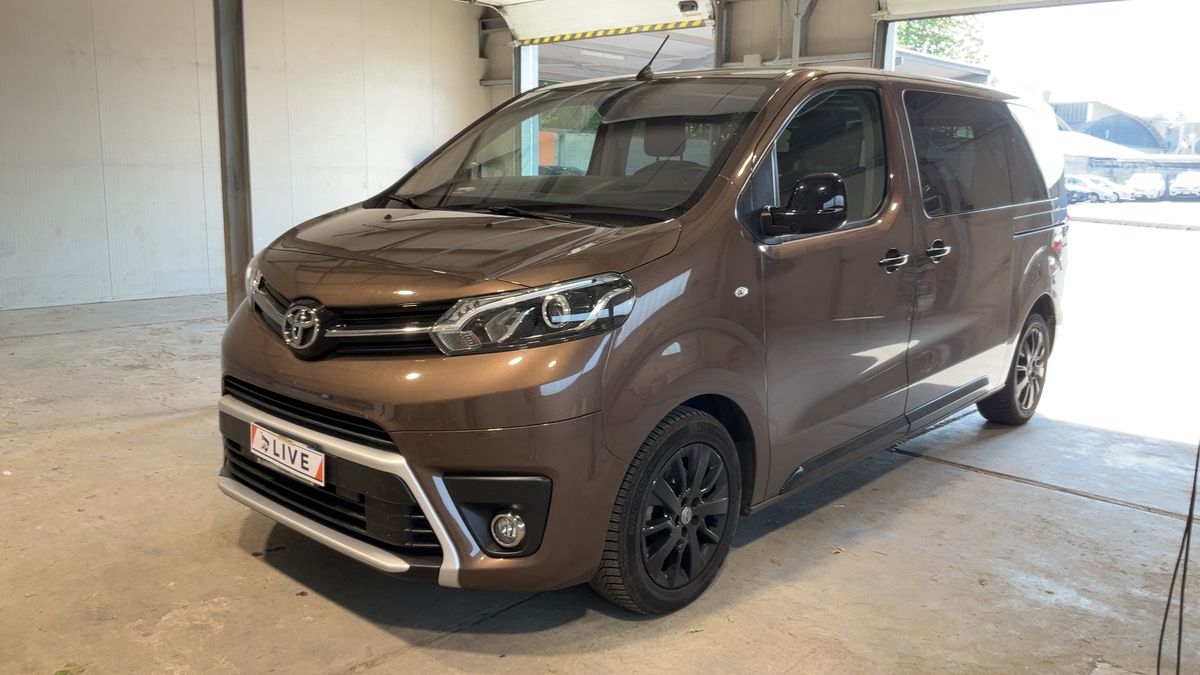 Toyota ProAce Verso 2.0 D-4D L1 Black Edition