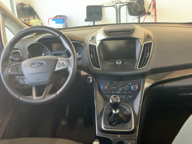 Ford C-Max 1.0 EcoBoost Titanium — zdjęcie 12