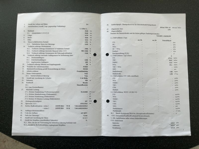 Ford C-Max 1.0 EcoBoost Titanium — zdjęcie 16