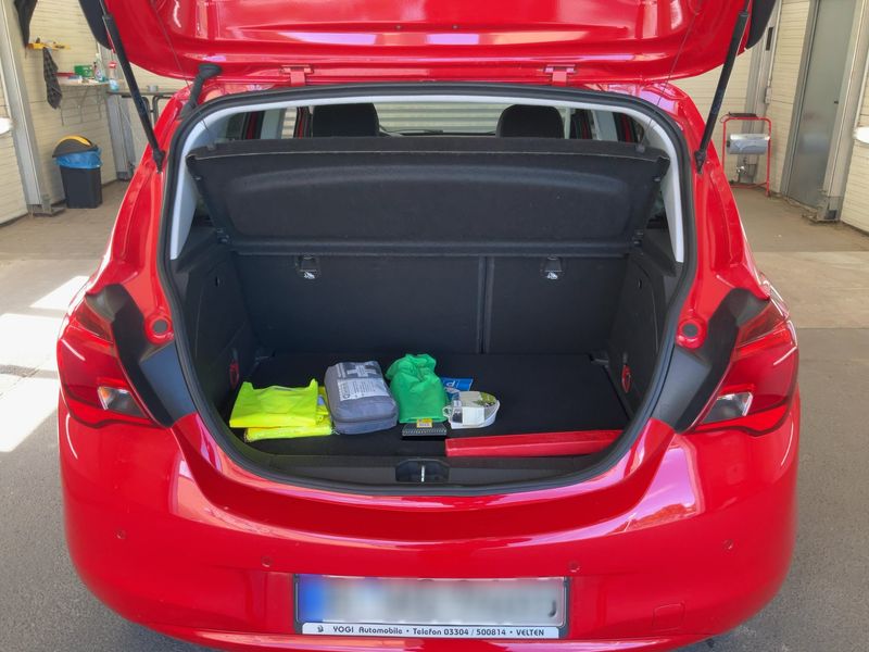 Opel Corsa 1.4 Edition ecoFlex — zdjęcie 10