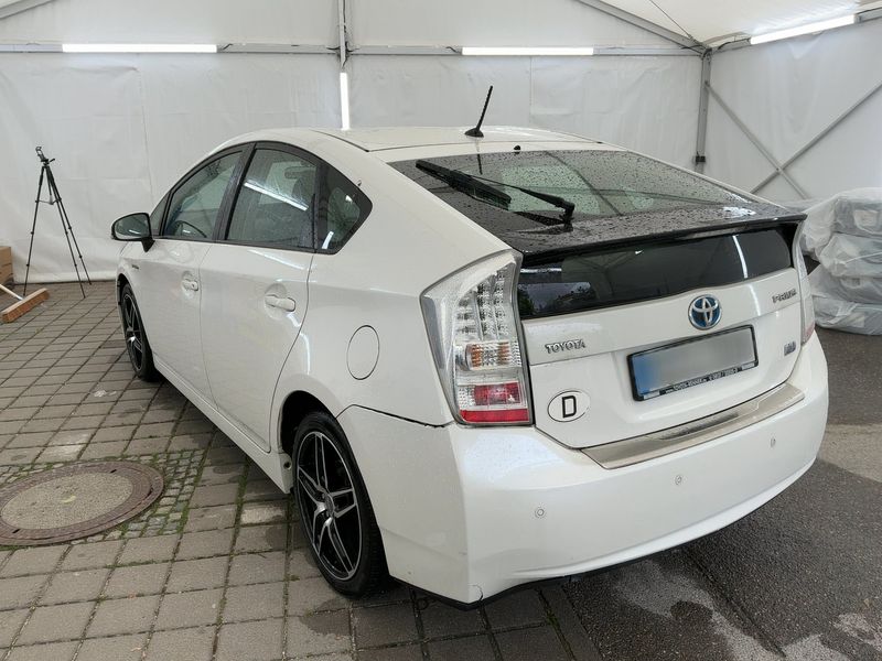 Toyota Prius 1.8 Life — zdjęcie 3