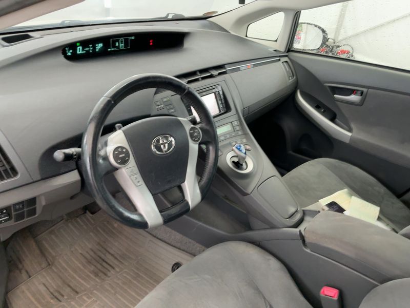 Toyota Prius 1.8 Life — zdjęcie 12