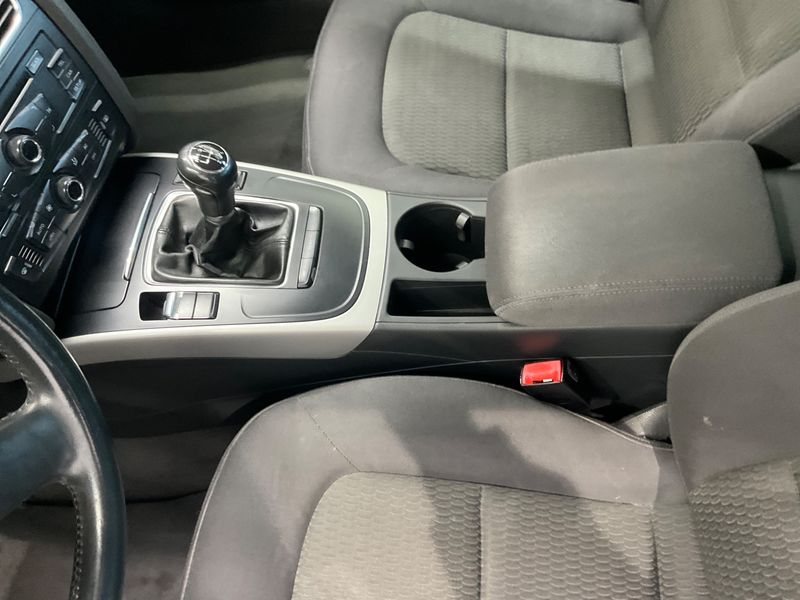 Audi A5 2.0 TDI 2011 – снимка 26