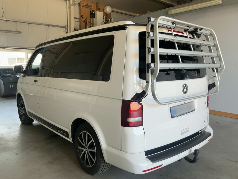 Volkswagen T5 California 2.0 TDI Beach Edition Aufstelldach — zdjęcie 3