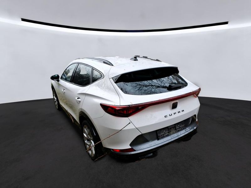 Cupra Formentor 1.4 e-HYBRID — zdjęcie 14