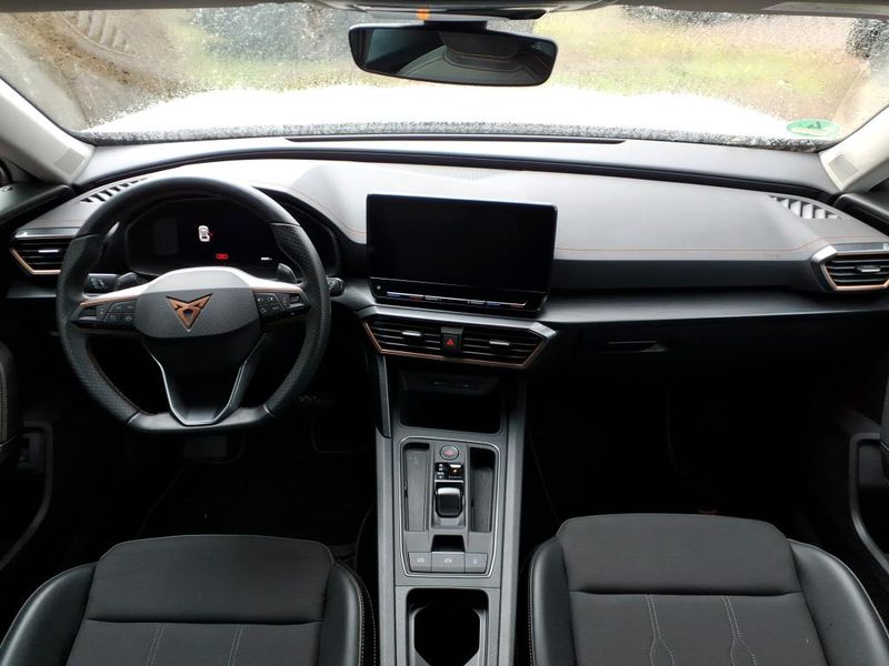 Cupra Formentor 1.4 e-HYBRID — zdjęcie 21