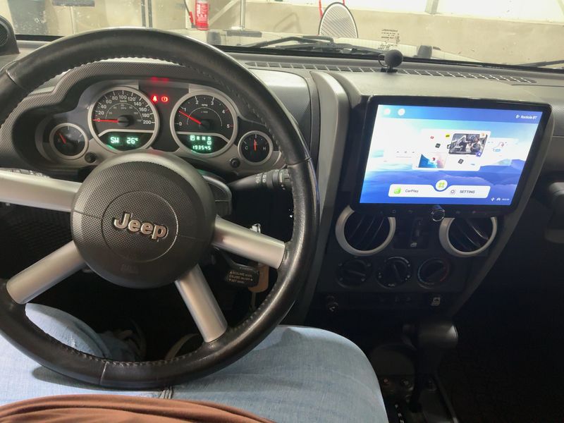 Jeep Wrangler Unlimited 2.8 CRD Sahara — zdjęcie 12