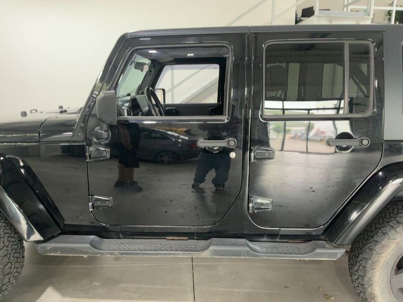 Jeep Wrangler Unlimited 2.8 CRD Sahara — zdjęcie 4