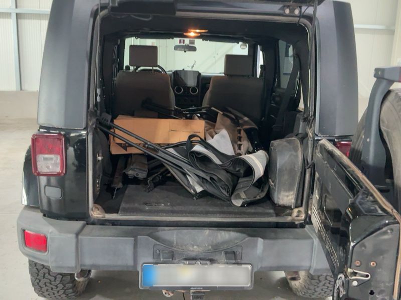 Jeep Wrangler Unlimited 2.8 CRD Sahara — zdjęcie 10