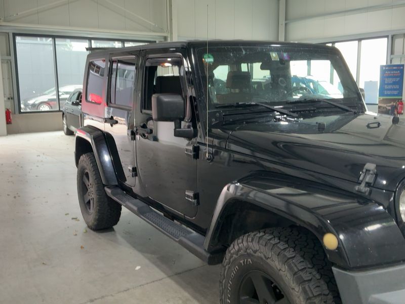 Jeep Wrangler Unlimited 2.8 CRD Sahara — zdjęcie 8