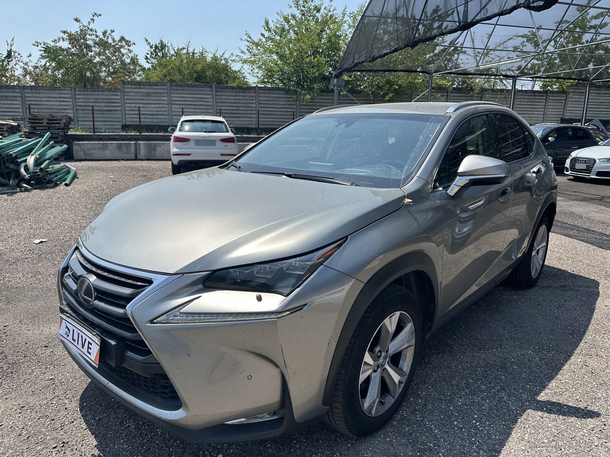 Lexus NX-Serie 2016