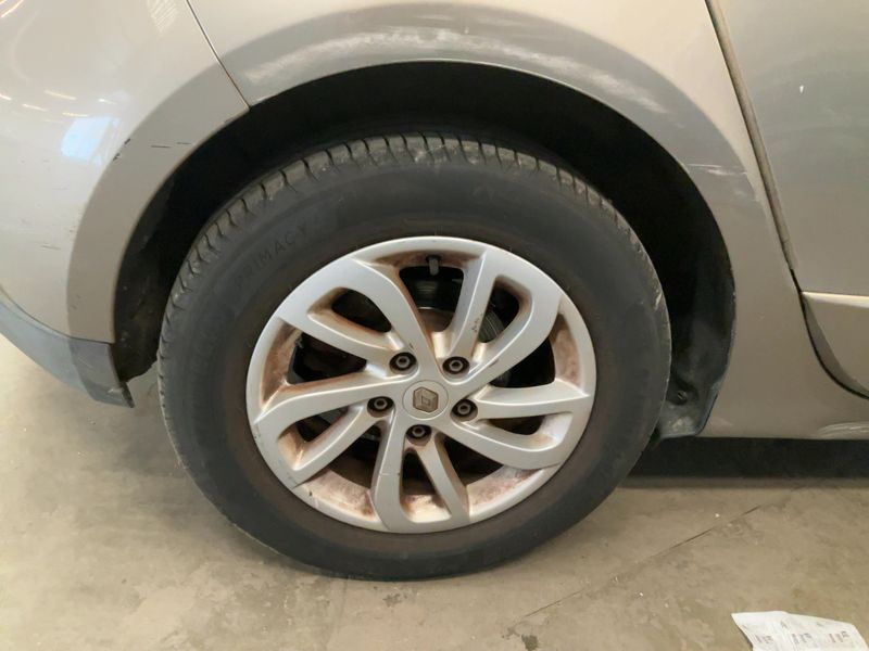 Renault Scenic 1.5 dCi Dynamique 2012 – снимка 9