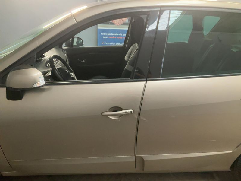 Renault Scenic 1.5 dCi Dynamique 2012 – снимка 4