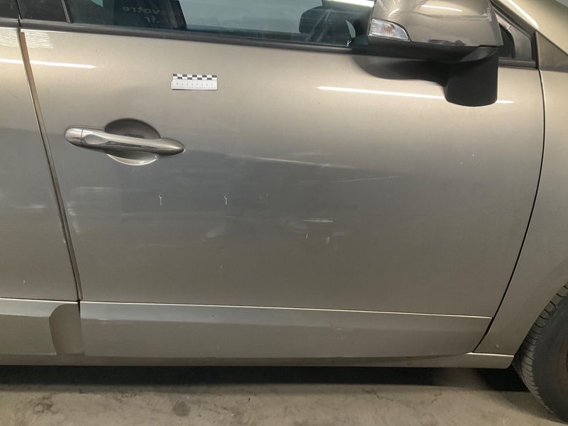 Renault Scenic 1.5 dCi Dynamique 2012 – снимка 26
