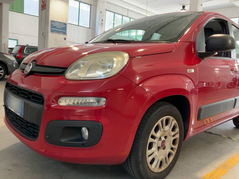 Fiat Panda 1.2 Lounge — zdjęcie 2