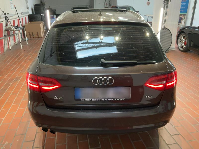 Audi A4 2.0 TDI Ambiente 2013 – снимка 7