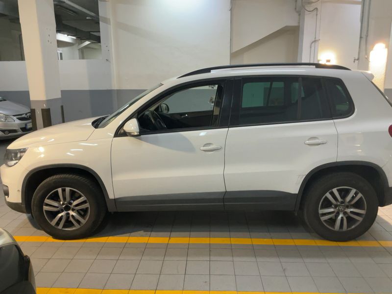 Volkswagen Tiguan 2.0 TDI Trend & Fun BlueMotion Tech — zdjęcie 4