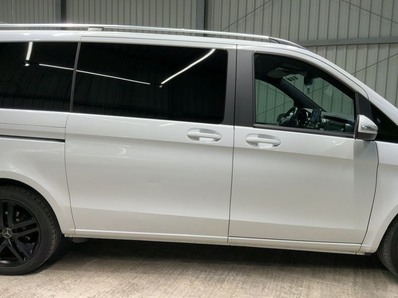 Mercedes-Benz V-Klasse V 220 d lang BlueTEC Edition — zdjęcie 7