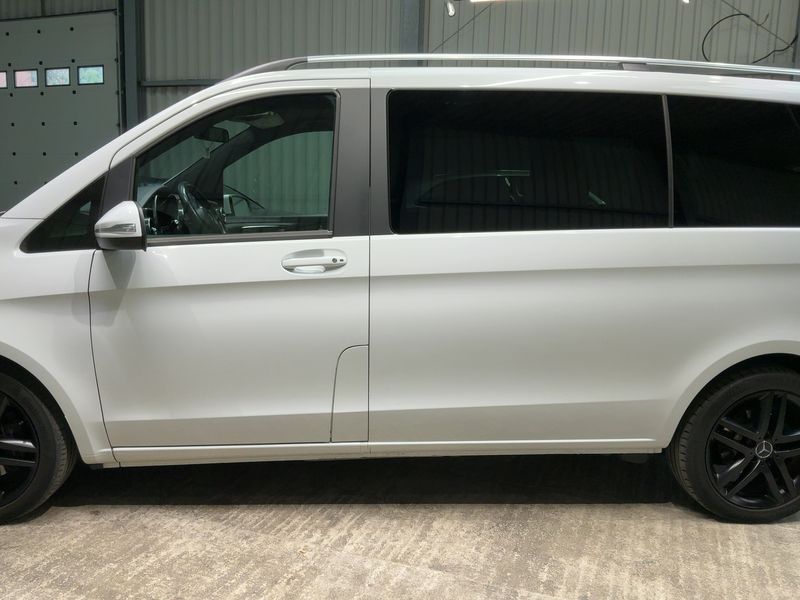 Mercedes-Benz V-Klasse V 220 d lang BlueTEC Edition — zdjęcie 4